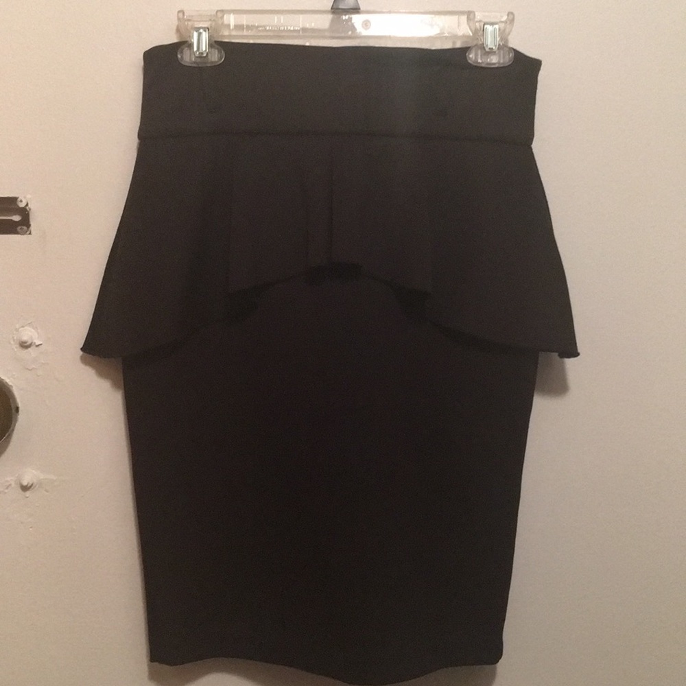 Peplum skirt